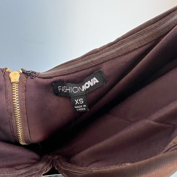 V Cut Midi Runched Brown Dress - Picture 4 of 4